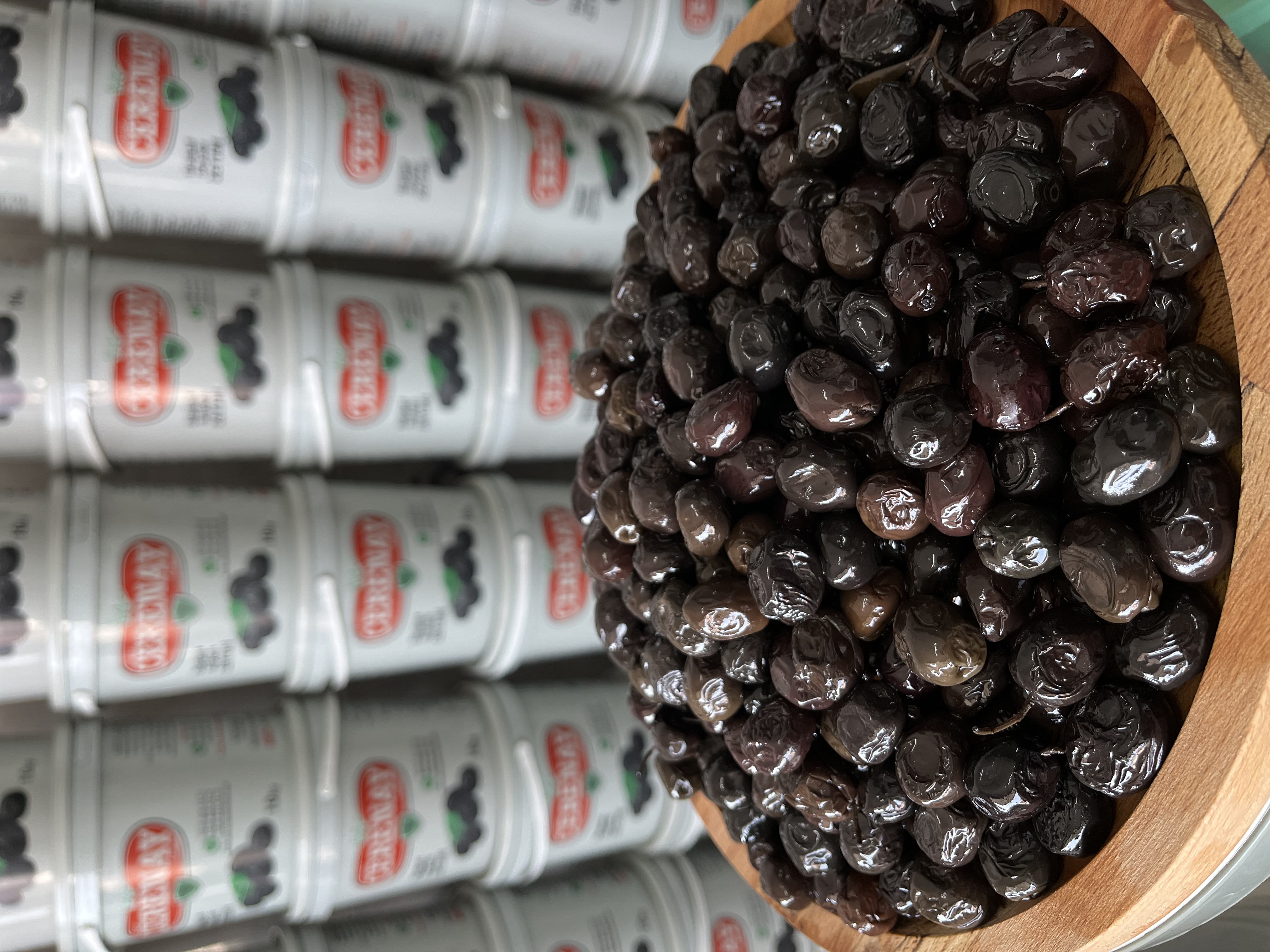 2D 5 kg Yağlı Sele Sofralık Siyah Zeytin 261-290 Kalibre - 1
