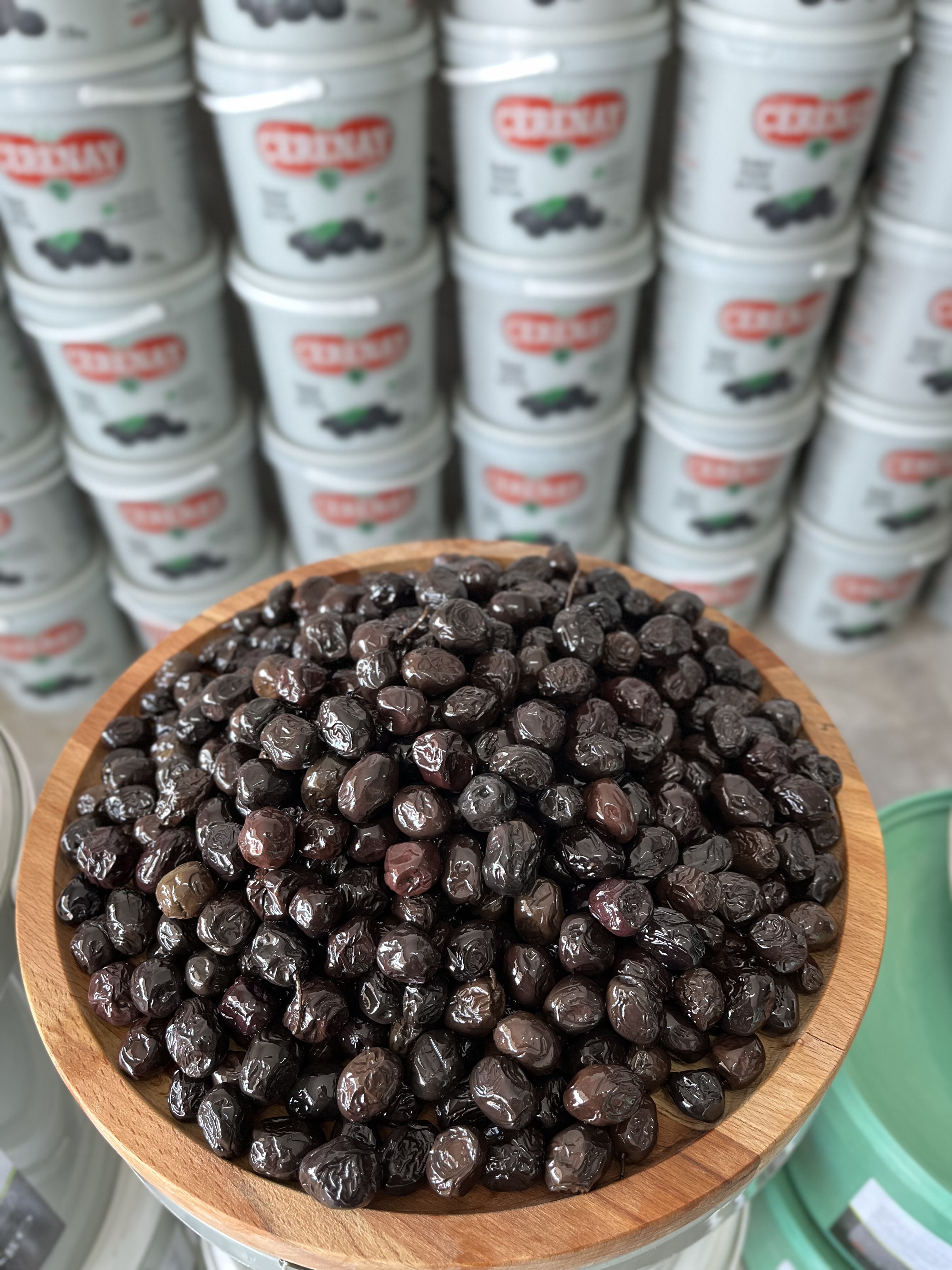 3A 1 kg Yağlı Sele Sofralık Siyah Zeytin 291-320 Kalibre - Cerenay Zeytincilik