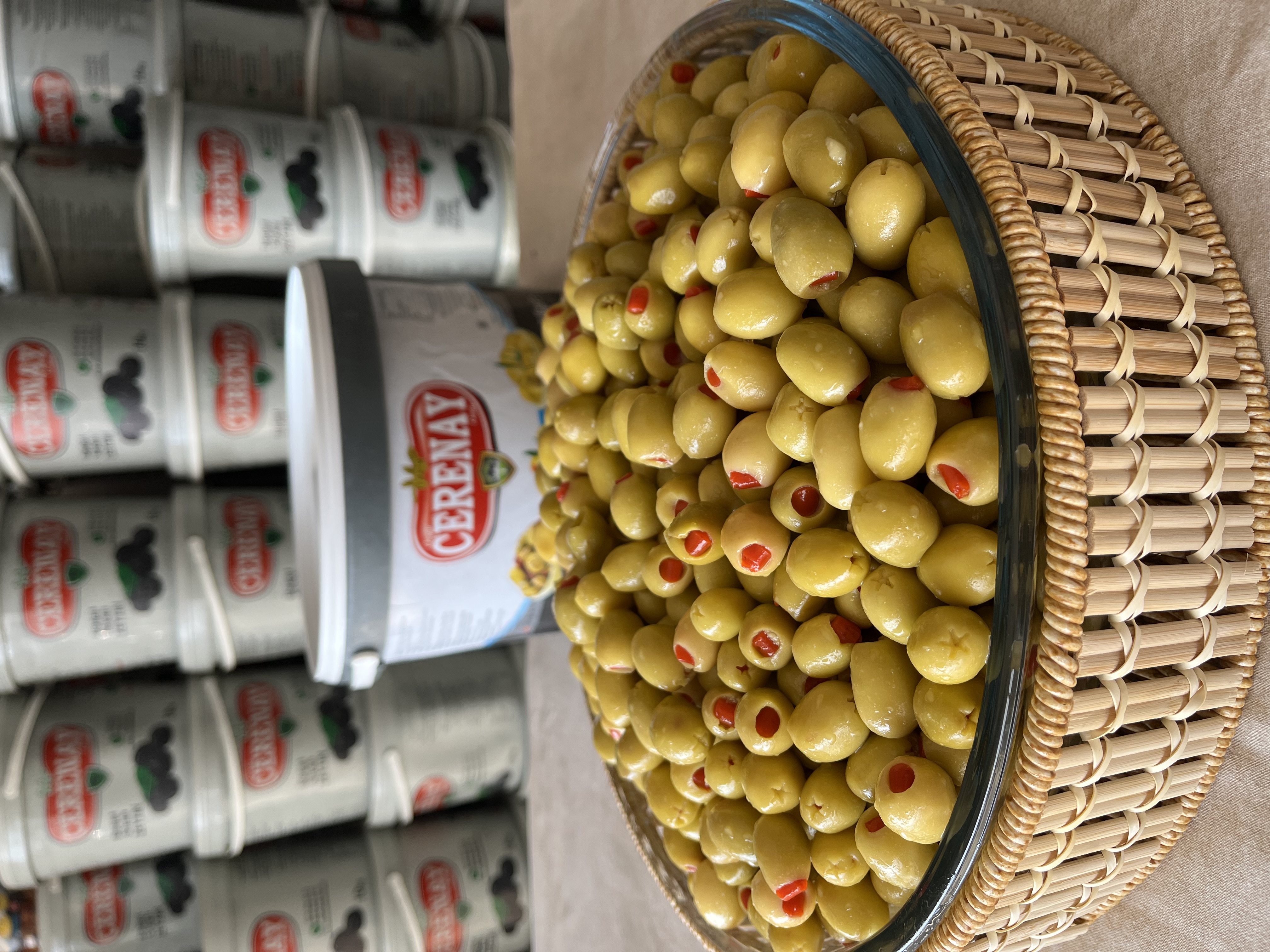 BİBER DOLGULU ZEYTİN 10 KG - Cerenay Zeytincilik