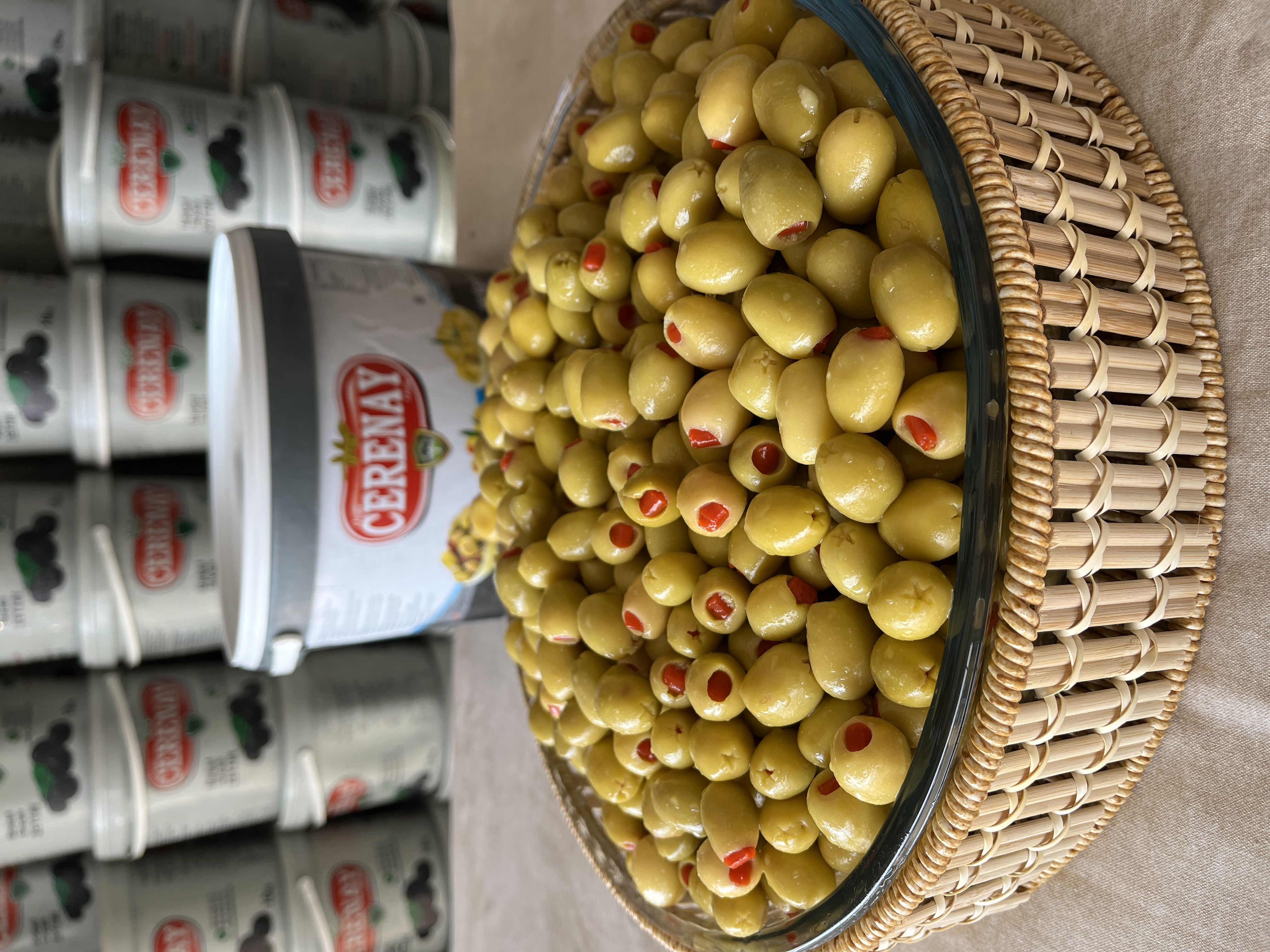 BİBER DOLGULU ZEYTİN 5 KG - Cerenay Zeytincilik