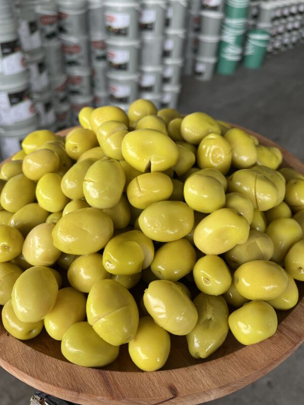 İRİ KIRMA ZEYTİN 10 KG - 2