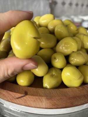 İRİ KIRMA ZEYTİN 10 KG - 4